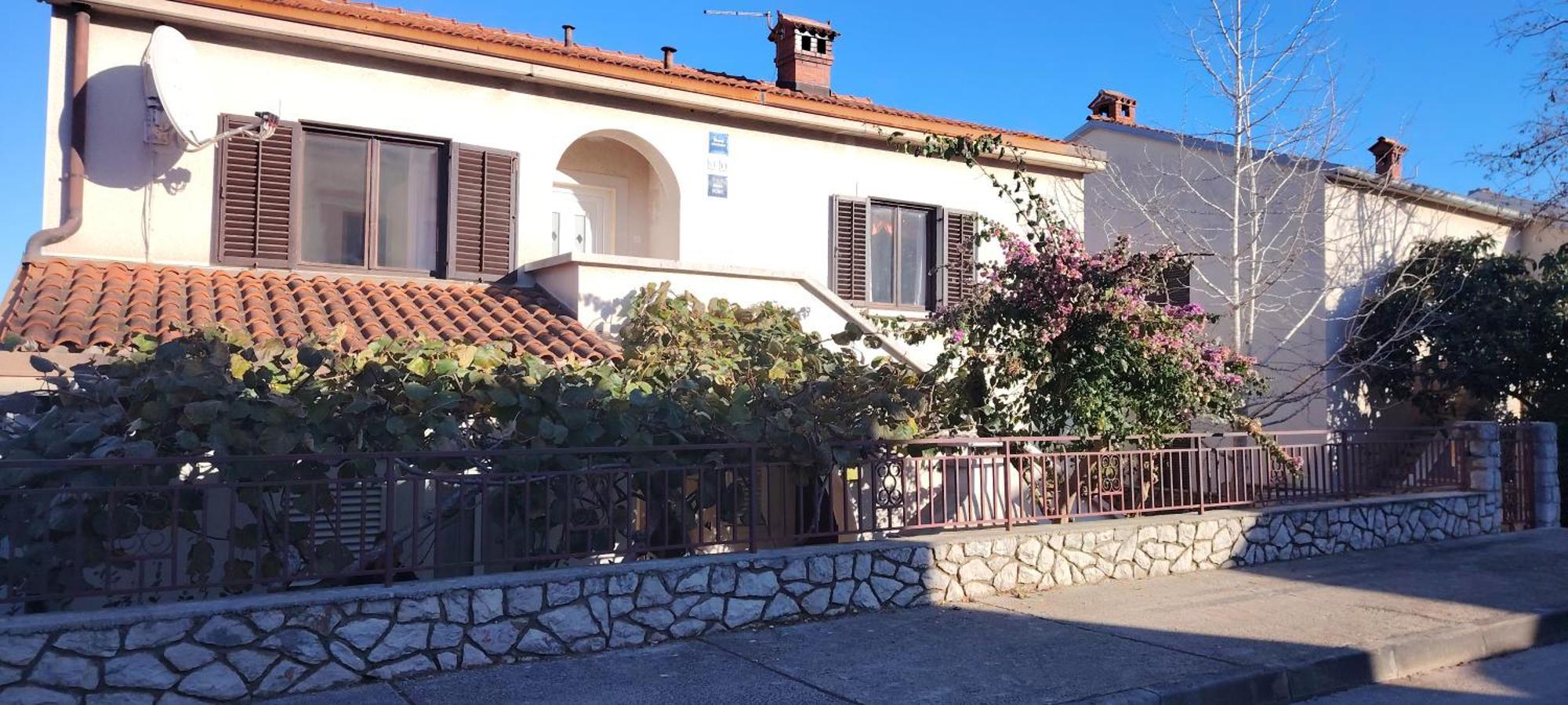 Apartments Mara Mali Losinj Bagian luar foto