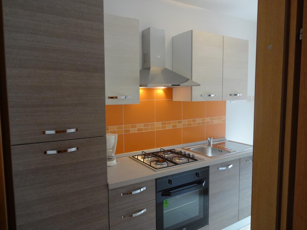 Apartments Mara Mali Losinj Bagian luar foto